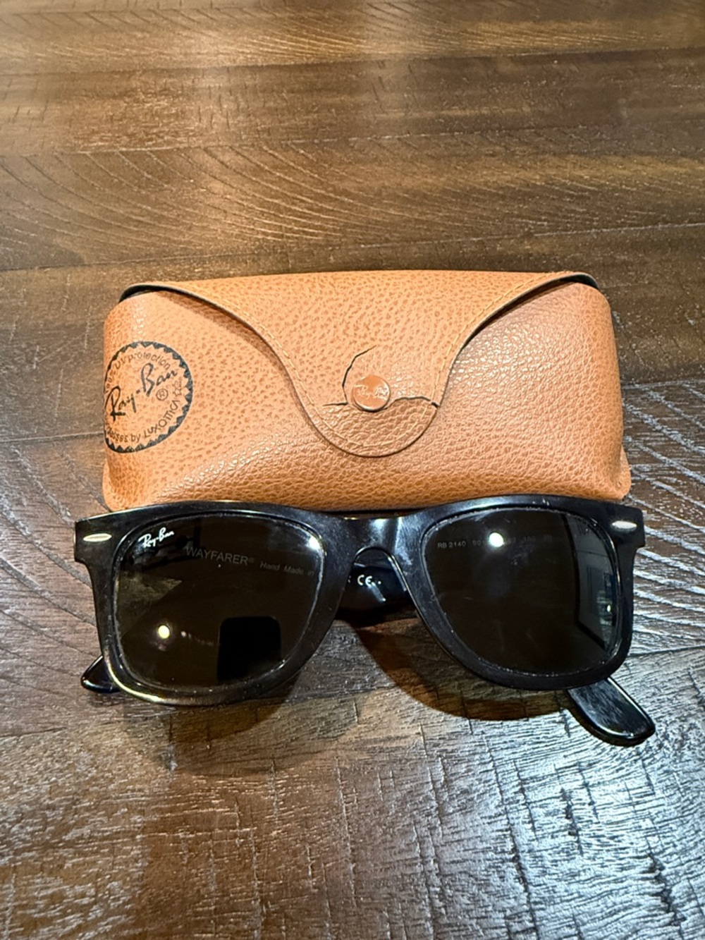 Ray-Ban Black Wayfarer Sunglasses with Tan Case